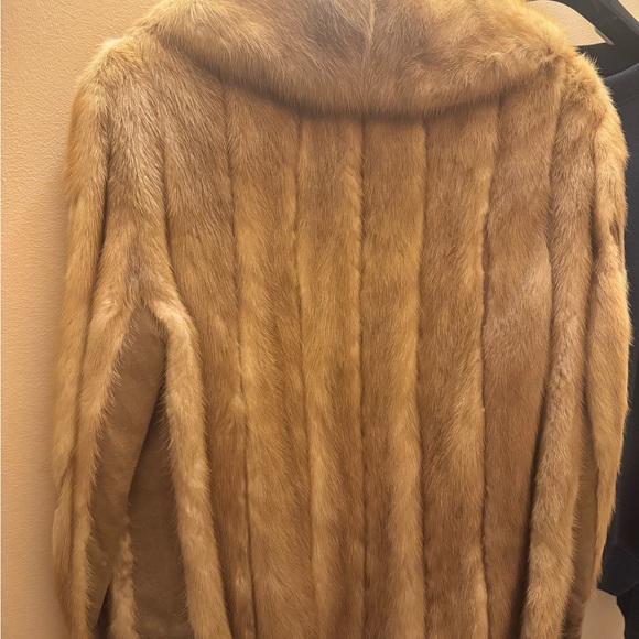 Fenton Elegant Brown Fur mink jacket - Picture 2 of 4